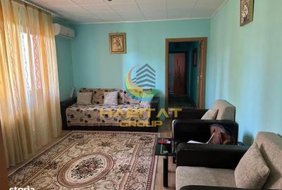 Apartament cu 3 camere semidecomandat în Berceni
