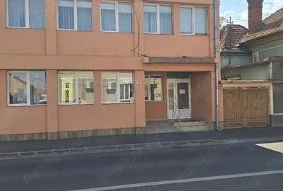 Dau in chirie Cladire birouri, ultracentral D+P+2E, 150mp pe nivel, SC tot-636 mp Inc oras , rampa, - 6