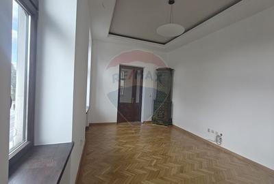 Spatiu de birouri, 59 mp,  ultracentral, de inchiriat - 3