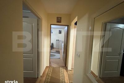 Apartament cu 3 camere în Micro 16 - 1