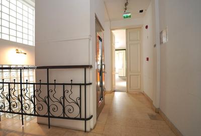 Birou, de 304 mp, în Calea Victoriei - 13