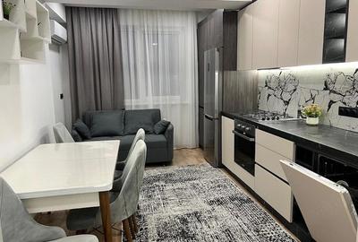 Garsonieră decomandată în Tei