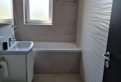 Inchiriez apartament 2 camere - 2