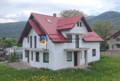 Casă individuală cu 4 camere cu Teren 808 Mp în Tarcău - 10