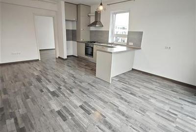 Vanzare apartament 3 camere, Avantgarden, etaj 5/6, parcare - 11