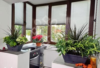 Apartament cu 3 camere decomandat, mobilat în Rogerius - 10