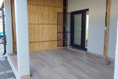 Casă individuală cu 5 camere cu Teren 500 Mp în Horpaz - 1
