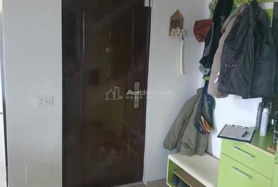 Apartament cu 3 camere decomandat în Cornetu - 12