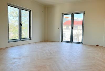 Apartament cu 2 camere decomandat în Bucureștii Noi