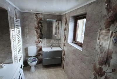 Casă cu 6 camere cu Teren 350 Mp în Central - 4