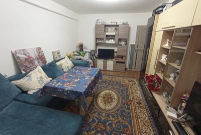 Apartament 3 camere Cantemir-Podu de Piatra, renovat, mobilat si utilat - 2