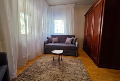 Apartament cu 3 camere nedecomandat, mobilat în 13 Septembrie - 3
