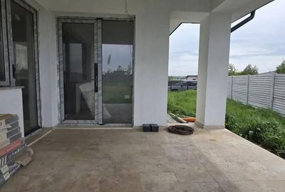 Casă cu 4 camere în Tamași - 7