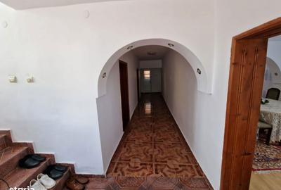 Casă cu 4 camere în Gemenea-Brătulești - 2