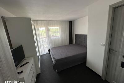 Casă cu 10 camere cu Teren 425 Mp în Sânmartin - 12