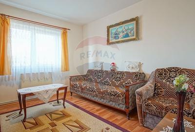 Apartament cu 3 camere decomandat, mobilat în Central - 17