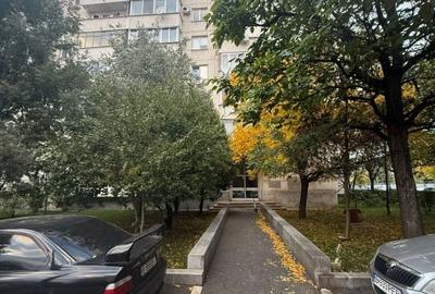 Oltentiei - Romprim | 2 Camere | Decomandat | Balcon | Etaj 8/8 Oltentiei - Romprim | 2 Camere | Decomandat | Balcon | Etaj 8/8 - 12