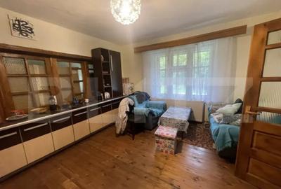 Casă cu 4 camere cu Teren 275 Mp în Central