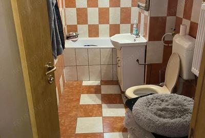 De vanzare Spa?iu comercial 56 mp Intrare din strada + casa scarii - 3