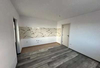 Casă cu Teren 660 Mp în Poiana cu Cetate - 2