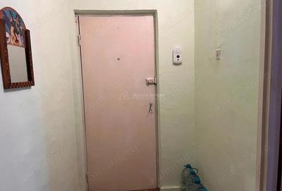 Apartament cu 3 camere decomandat în Central - 2