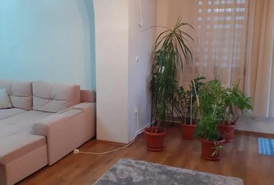 Vanzare Casa din caramida, supr. totala este de 387.mp., supr. const.121mp., str. Garii cu M. Bravu - 13