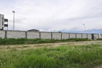 Teren de 700 mp, în Central - 1