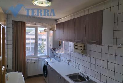 Apartament cu 3 camere decomandat în Central - 6