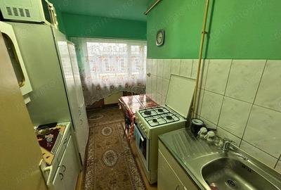 Garsonieră decomandată în Central - 7