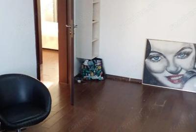 Apartament cu 3 camere semidecomandat, mobilat în Valea Oltului - 7