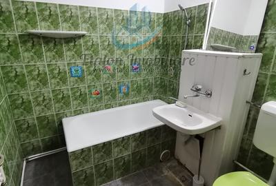 Apartament duplex, 4 camere, 3 balcoane, 2 bai