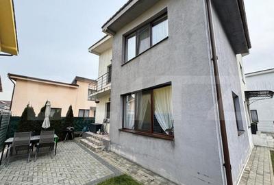 Casă cu 4 camere cu Teren 350 Mp în Central
