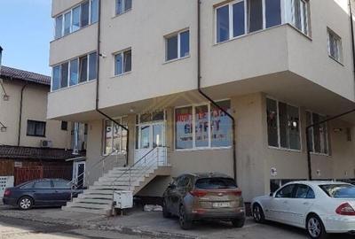 Spatiu Comercial stradal Drumul Fermei-Metrou Leonida - 1