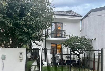 Casă individuală cu 5 camere cu Canalizare în Polonă - 1