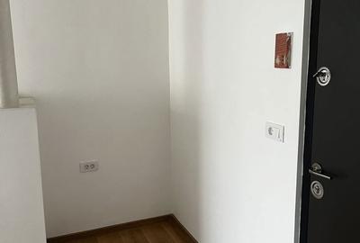 Garsonieră decomandată în Central - 2