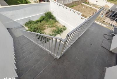 Casă cu 4 camere cu Teren 200 Mp în Central - 13