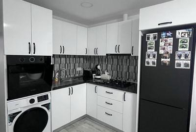 Apartament cu 2 camere semidecomandat în Brestei
