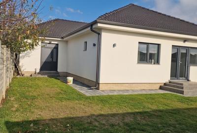 Casă cu 3 camere în Sântandrei - 8