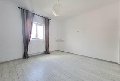 Casă cu 3 camere cu Teren 380 Mp în Brănești - 8