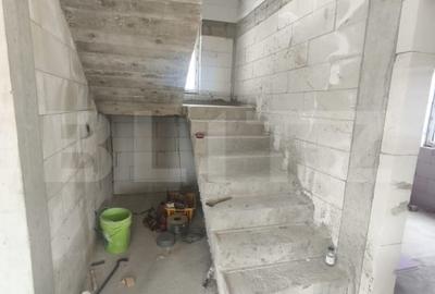 Casa la rosu cu 5 camere, 144mp utili, Radauti - 11