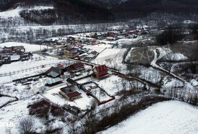 Casă cu 2 camere cu Teren 400 Mp în Băiculești - 3