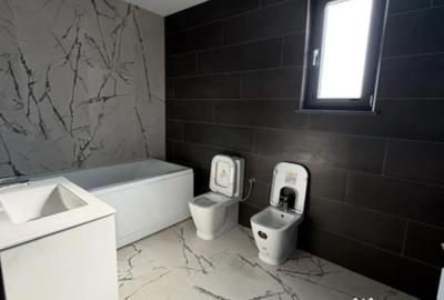 Spațiu comercial, de 180 mp, în Central - 11