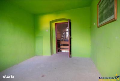 Casă cu 4 camere în Sânzieni - 6