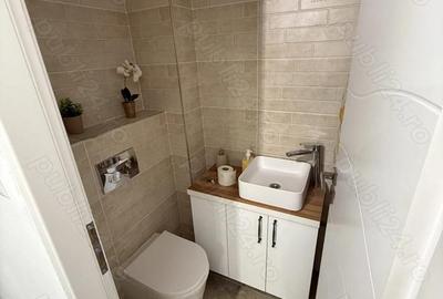 Apartament cu 3 camere semidecomandat în Girocului - 2