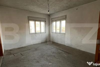 Casă cu 5 camere cu Teren 1950 Mp în Central - 4