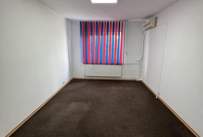 Apartament 2 camere, etaj 2, Republicii - 6