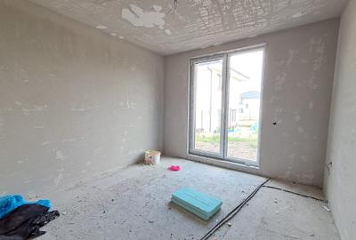 Casa cuplata prin garaj 23 mp, sup. totala 147 mp P+E in Chinteni - 6