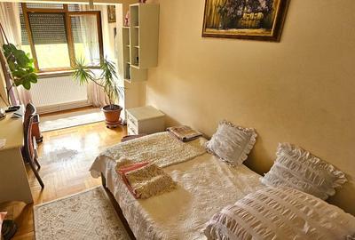 Apartament cu 4 camere decomandat în Tomis I - 14