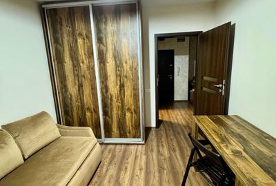 Apartament cu 3 camere semidecomandat, mobilat în Gorjului - 24