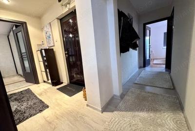 Apartament cu 3 camere decomandat în Central - 4